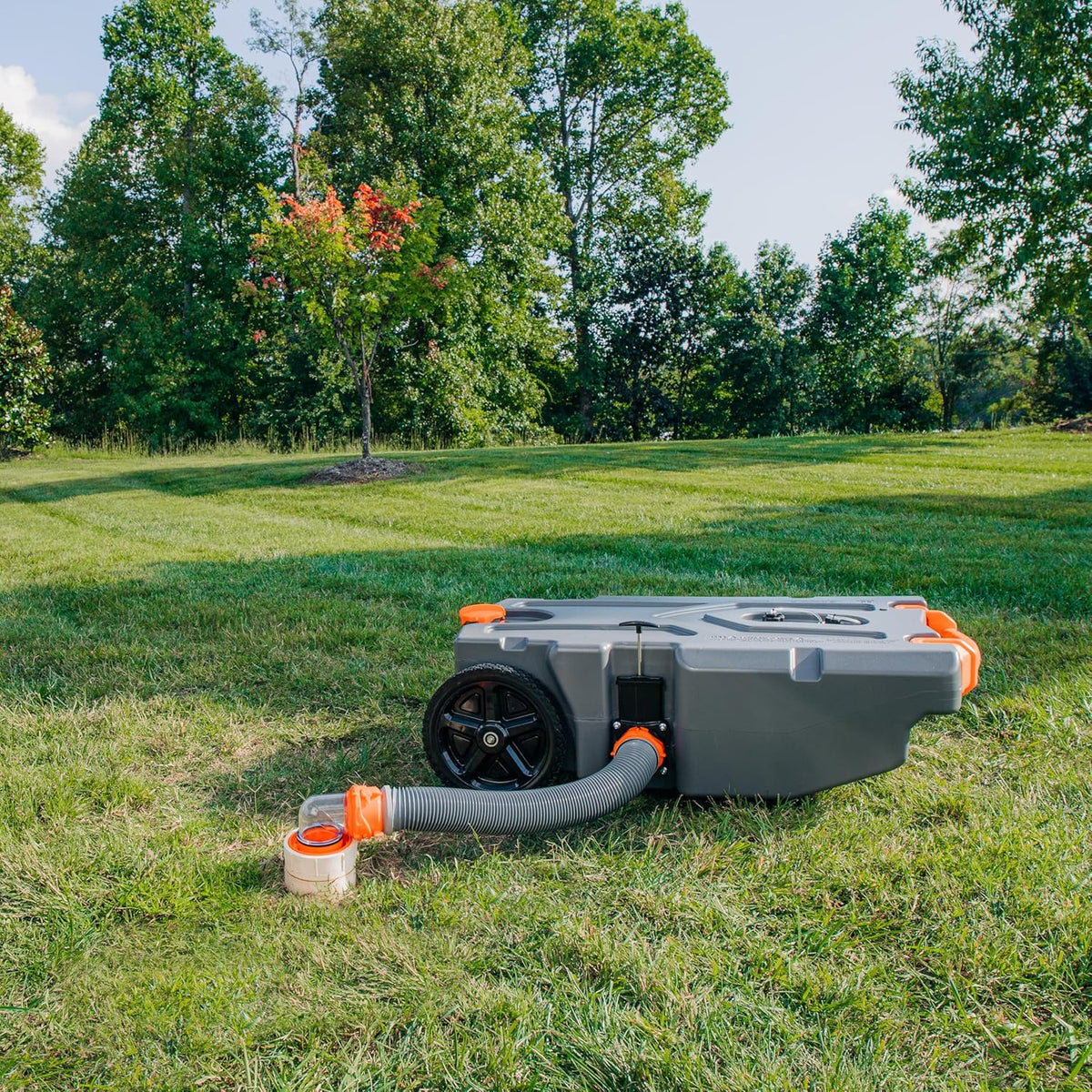 28-gallon portable camping vehicle/rv travel tank | Equipped with 2 controllable non-flat-front wheels and built-in valve | Includes detachable 24-inch tow bar. 3-foot sewage hose and other RV accessories