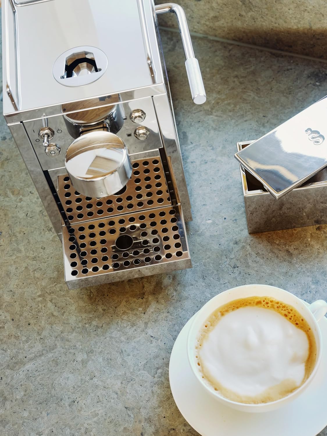 Die Original 2 Kaffeemaschine. Nespresso kompatible Kapselmaschine. Espressomaschine aus Edelstahl. skandinavisches Design. langlebige. reparierbare