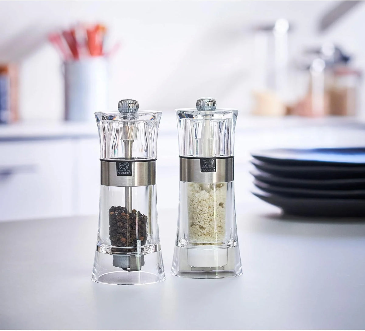 5.5-inch model. transparent salt and pepper grinding set