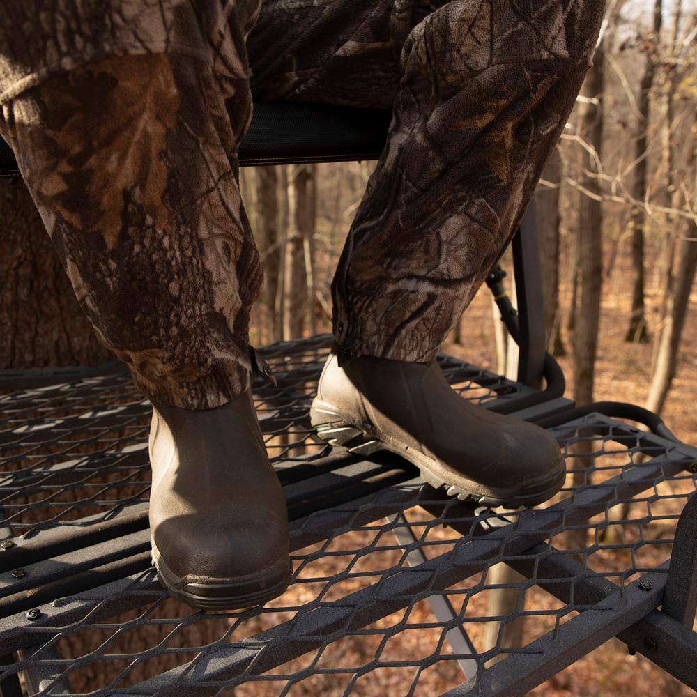 21-Foot 2-Person Ladder Treestand. Heavy-Duty Hunting Tree Stand with Ladder. Elevated Outdoor Hunting Platform