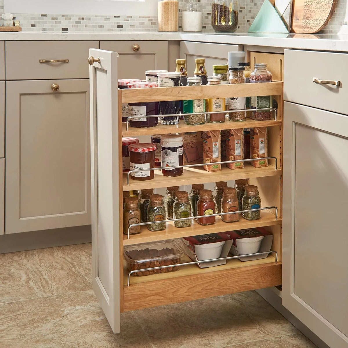Retractable storage rack. suitable for kitchen/bathroom cabinets. equipped with soft-closing fully telescopic rails and adjustable shelves