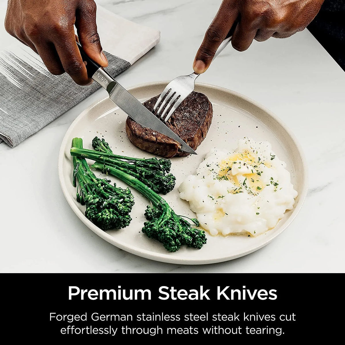 17-Piece Premium Knife Block Set with Built-In Sharpener. Stainless Steel/Black