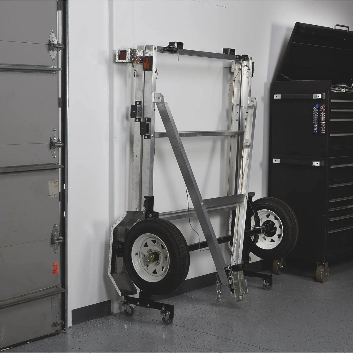 4-Ft. x 8-Ft. Folding Aluminum Utility Trailer. 1.170-Lb. Load Capacity