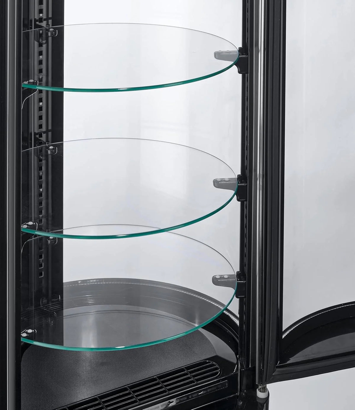 METRO Professional Kuchen-Vitrine GRV1100. Gastro. Edelstahl/Glas. 100 L. Umluftkühlung. 490W. Temperaturanzeige. automatisches Abtauen. rund. silber.