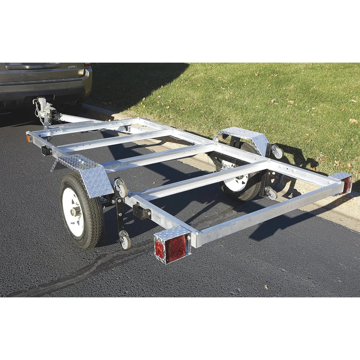 4-Ft. x 8-Ft. Folding Aluminum Utility Trailer. 1.170-Lb. Load Capacity