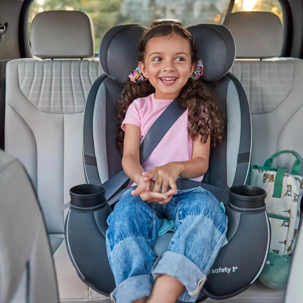 3-in-1 Slim Convertible Car Seat. All-in-One Infant Toddler Booster Seat. Rear & Forward Facing Child Safety Seat