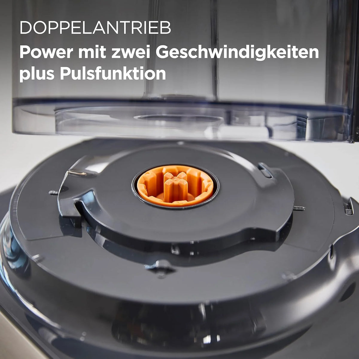 Multifunctional compact + food processor. with built-in scale. equipped with 11 accessories. designed small yet powerful.