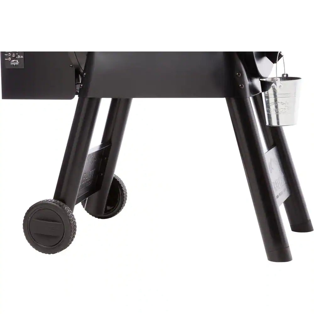 34-Inch Pellet Grill. Bronze