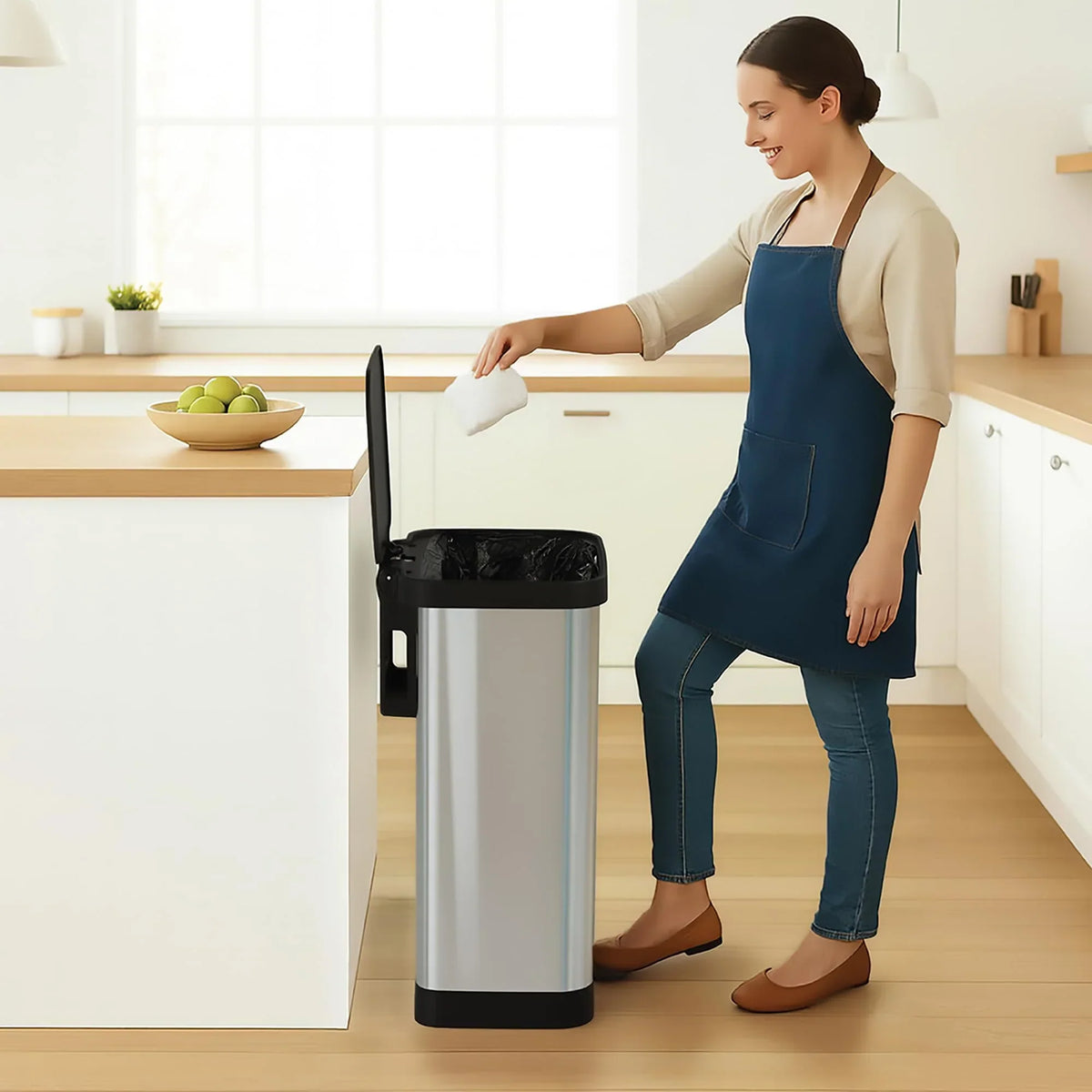 20 Gallon Stainless Steel Step Trash Can. Large Kitchen Garbage Bin with Odor Control