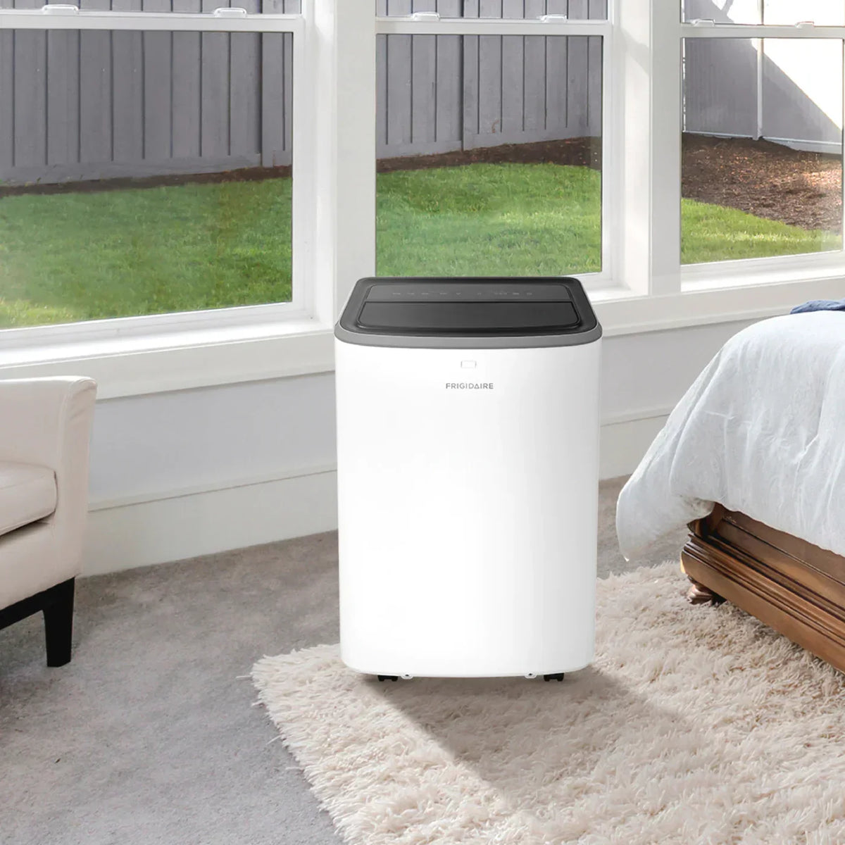 13.000 BTU Portable Room Air Conditioner with Dehumidifier Mode