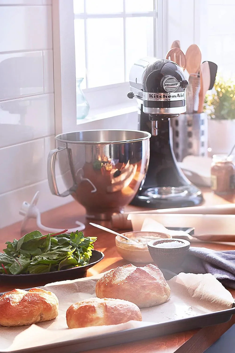 5-Quart Tilt-Head Stand Mixer. Electric Kitchen Mixer with Bowl. Multi-Speed Settings for Baking. Mixing and Food Preparation