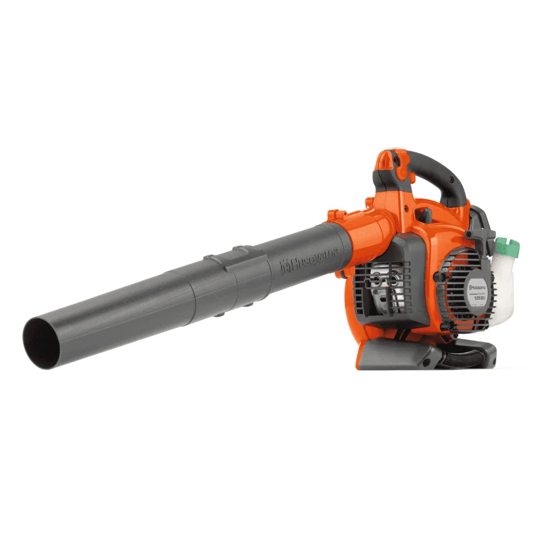 28cc 2-Cycle Handheld Gas Leaf Blower. 170 MPH. 470 CFM. with Vacuum Kit