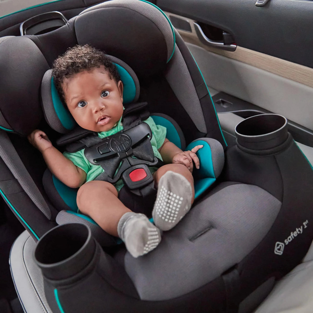 3-in-1 Slim Convertible Car Seat. All-in-One Infant Toddler Booster Seat. Rear & Forward Facing Child Safety Seat