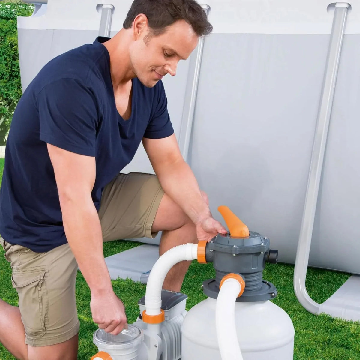 2.200 GPH Sand Filter Pump for Above Ground Pools. High Flow Swimming Pool Filtration System