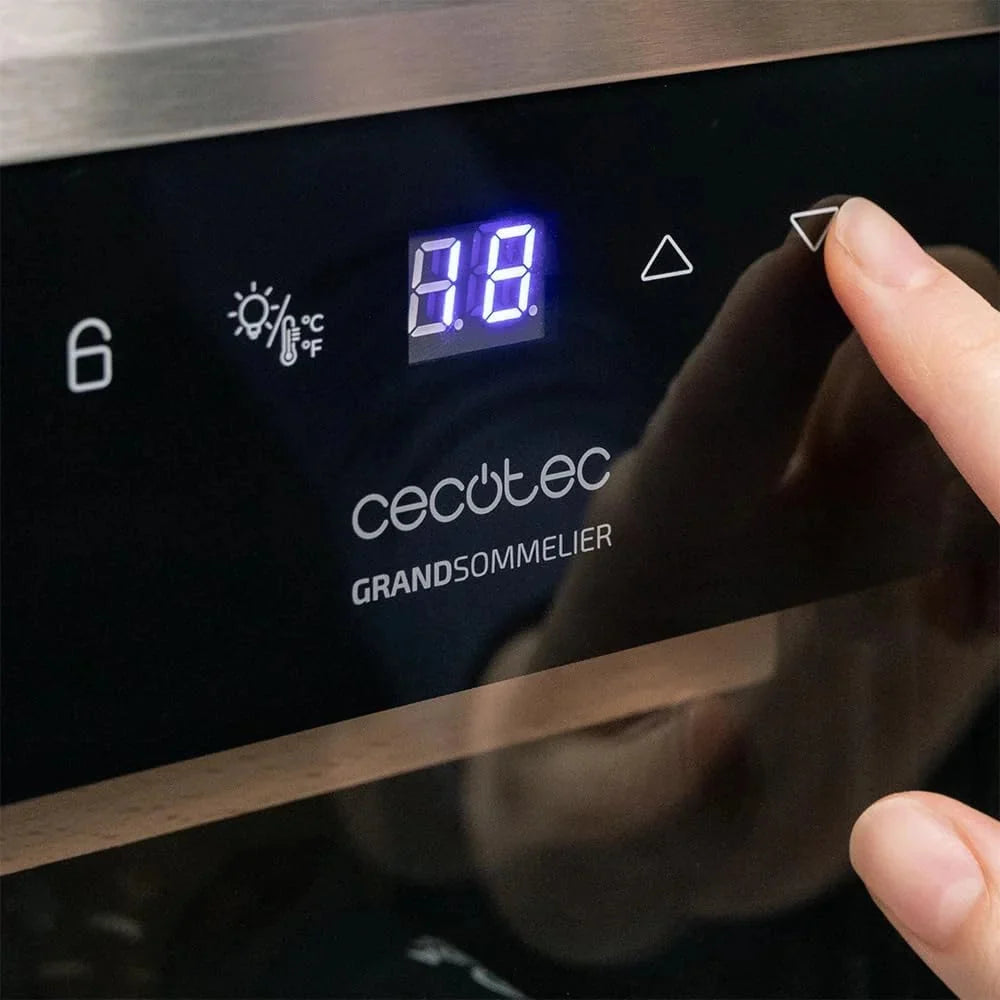 Cecotec Vinoteca Libre Instalación Bolero GrandSommelier 1250 CoolWood. Nevera para vinos con capacidad para 12 botellas. temperatura ajustable de 8-