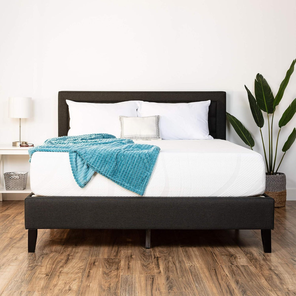 12 inches. green tea carbon fiber 12 inches. green tea carbon fiber cooling gel memory foam mattress. free of glass fibers. three-layer structure. good breathability - complete type. medium softness