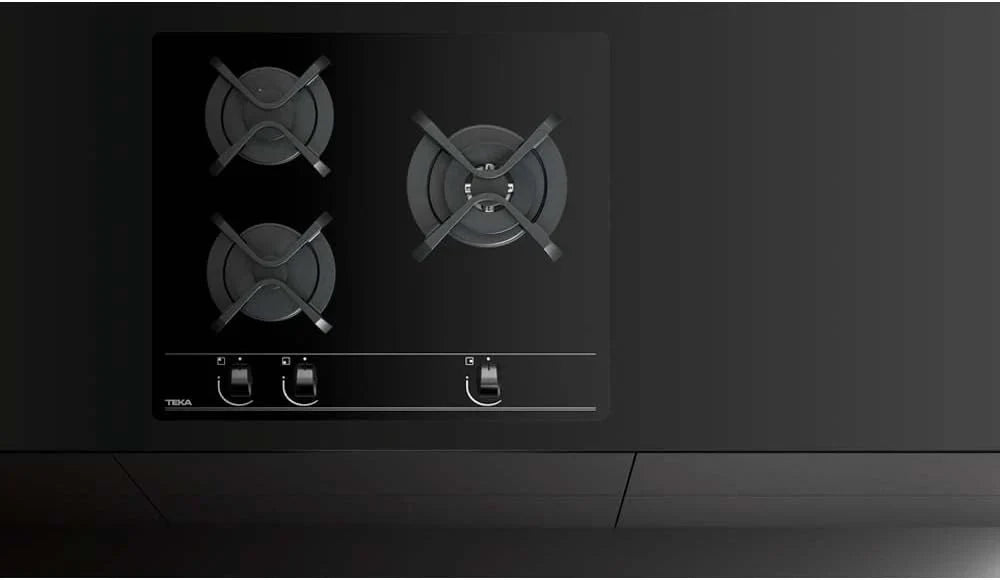 TEKA Placa de Gas Natural 60 cm. 3 Fuegos. Cristal Templado. Mandos Frontales Ergonómicos. Quemador Doble Anillo. Seguridad Termopar. Autoencendido.