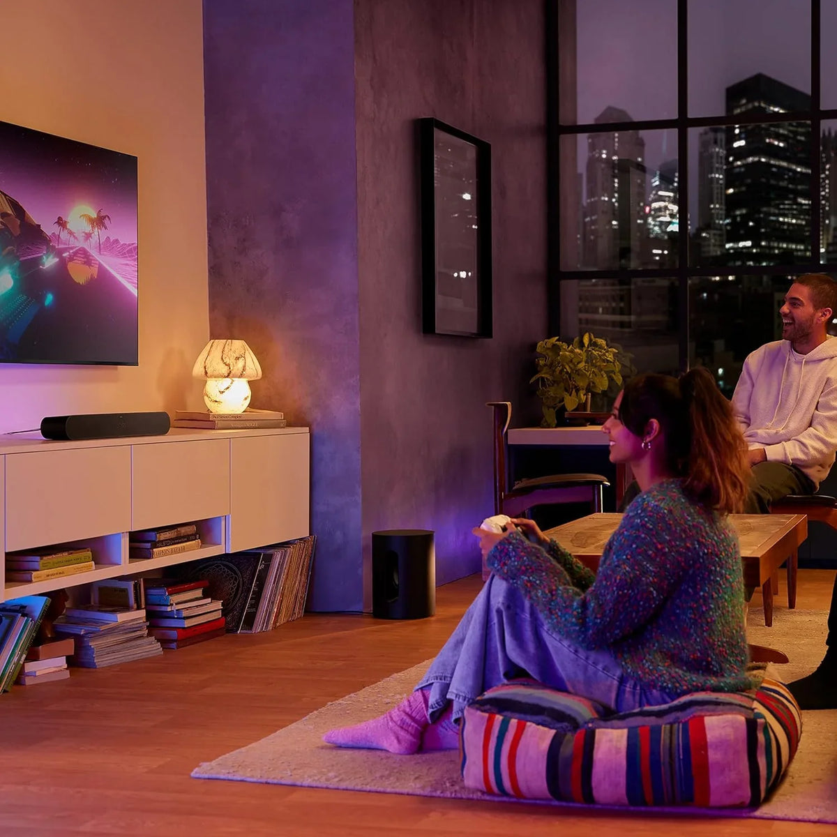 Sonos Sub Mini Kompakt-Subwoofer. beeindruckender Bass. ausgewogener Klang. Einstellbarer EQ. 2 Class-D-Verstärker. Trueplay - Schwarz.