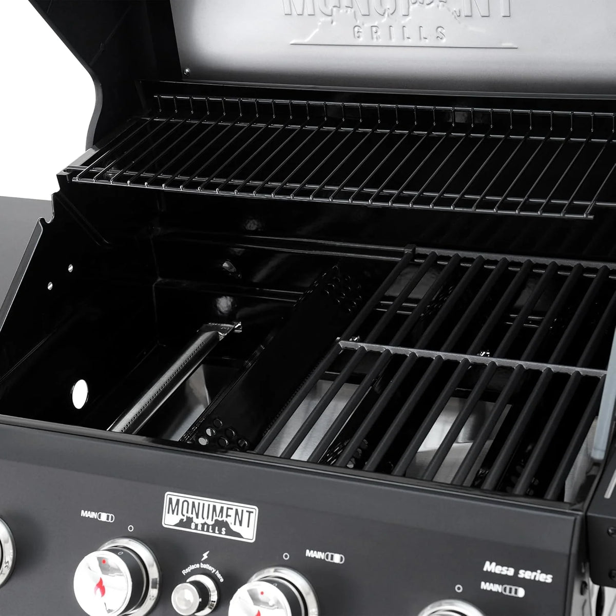 Grills 4-Burner Liquid Propane Gas Grill. Silver Stainless Steel Grill Outdoor Patio Garden Barbecue Grill with Clearview® Lid and One Foldable Shelf. Mesa400MF