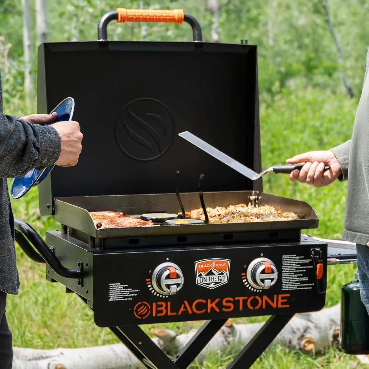 Blackstone 22 Inch Griddle - Portable Blackstone Omnivore Grill with Flexfold Legs. Includes Accessories. Seasoning. and Griddle Gloves