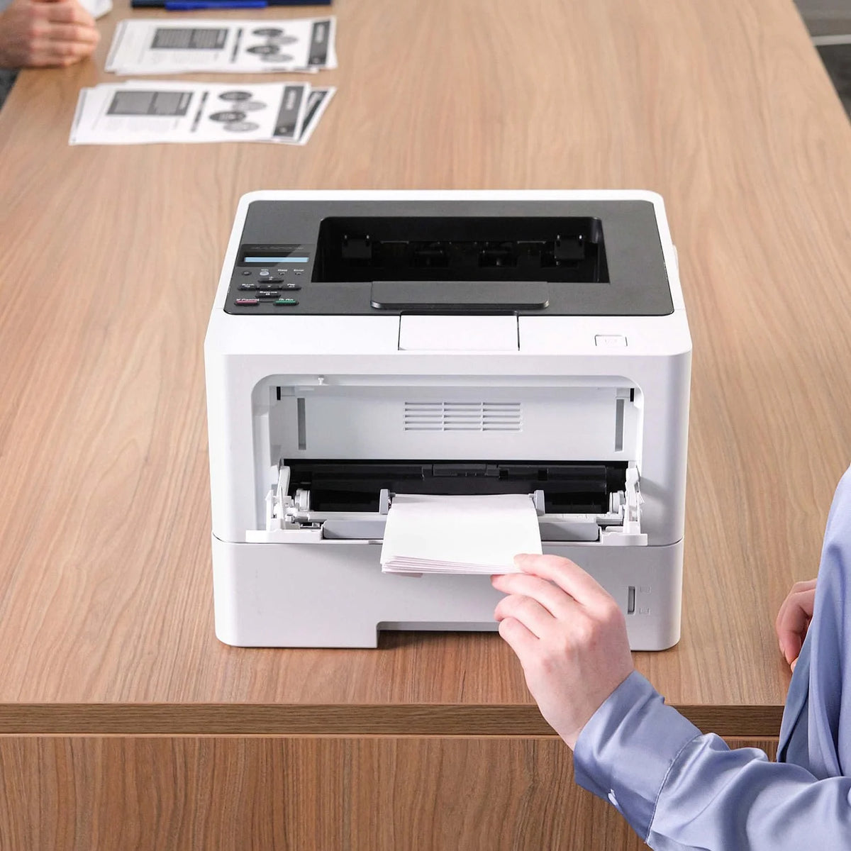 Business single-color laser printer. equipped with dual paper trays. wireless network and gigabit Ethernet connection. double-sided printing. large-capacity paper storage and mobile printing function. white model