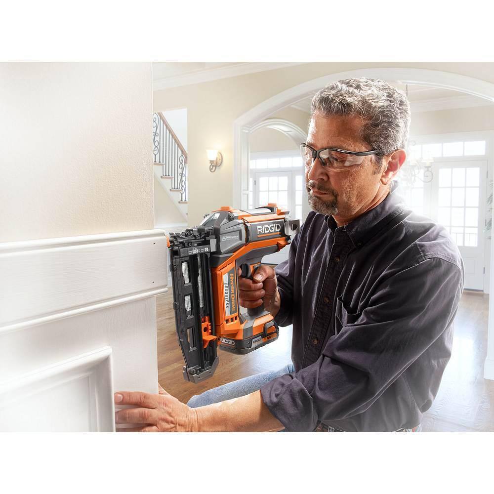 18V Brushless Cordless Nailer Combo Kit with Brad and Finish Nailers. Battery and Charger