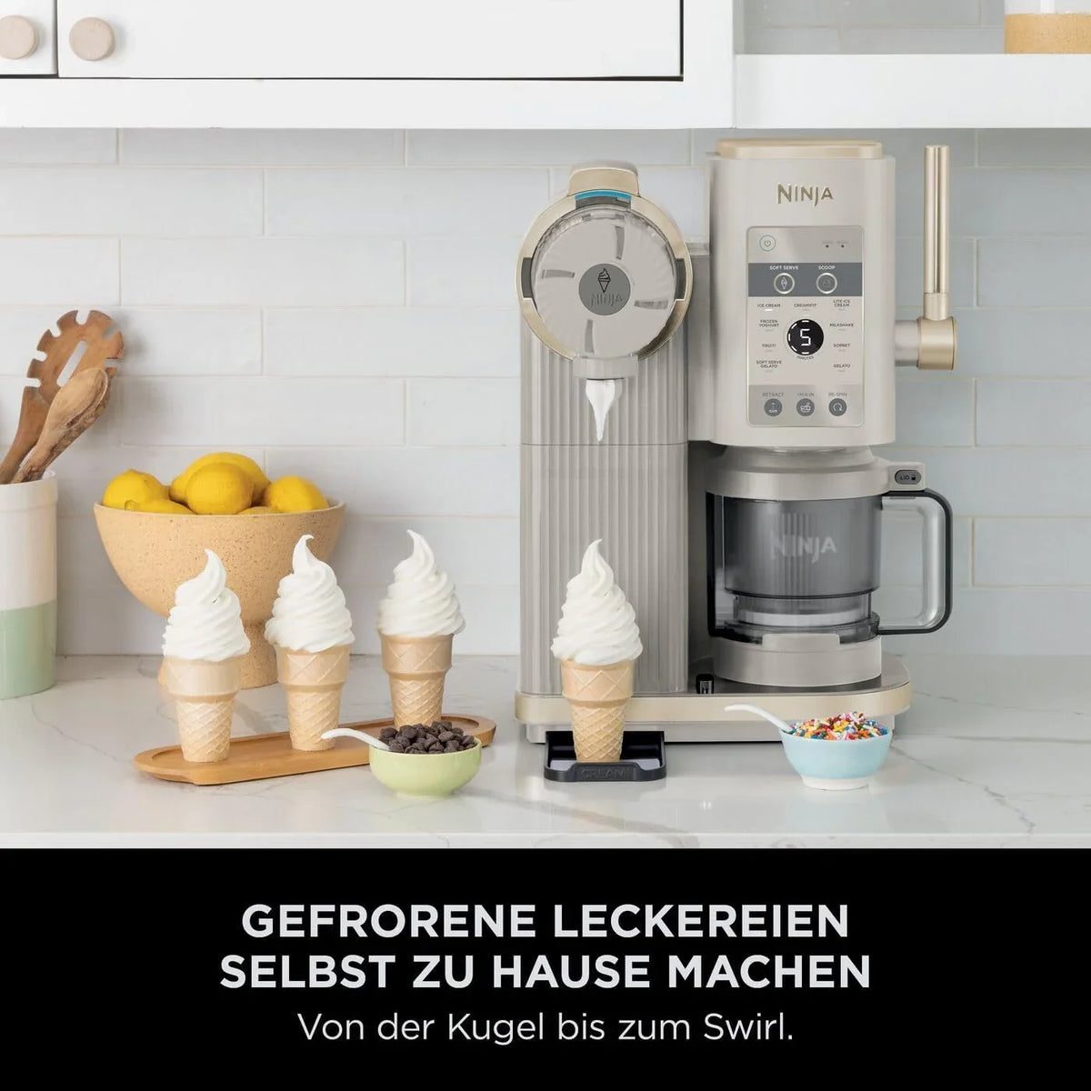 Ninja CREAMi Scoop & Swirl Eismaschine mit 2 Behältern. 13 Funktionen. für Eiscreme. Softeis. Gelato. Sorbet. Milchshakes und mehr. mit Mix-In-
