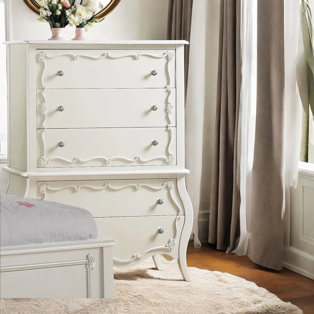 Jewelry closet. pearl white