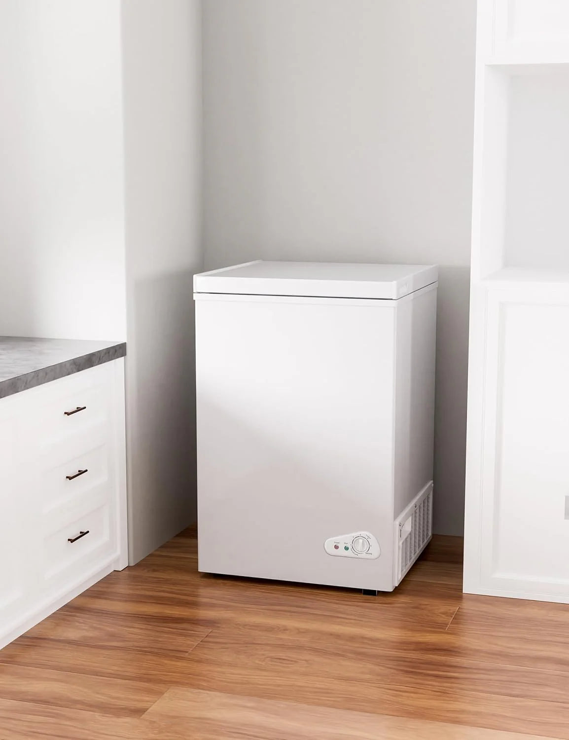 7.0 Cu Ft Chest Freezer - Energy Efficient & Quiet Mini Freezer with Adjustable Thermostat - Compact Deep Freezer for Home. Apartment. and Garage - Removable Basket & Defrost Drain