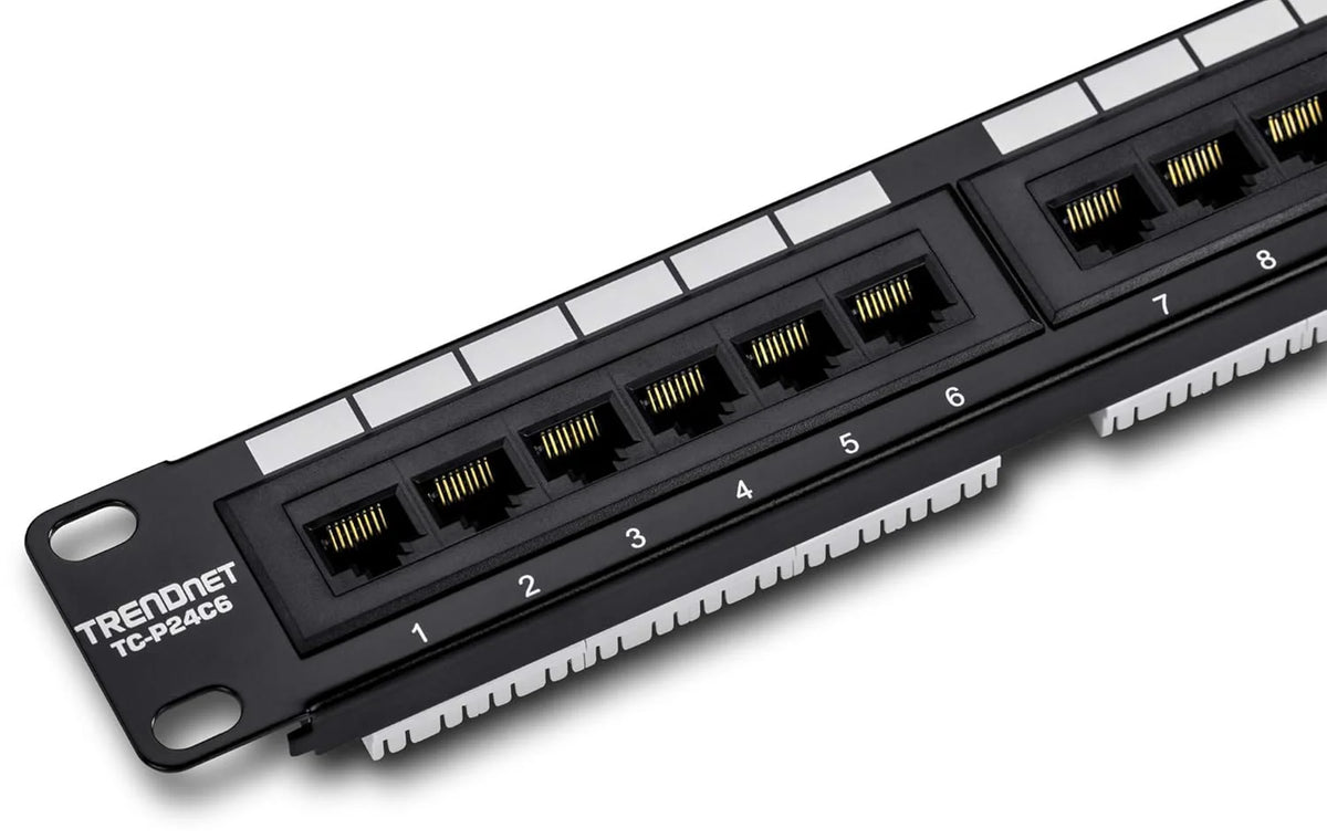 A management-type power distribution device with 6 output ports. model TPI-06. rack-mounted power distribution unit. equipped with 1 NEMA 5-15R bypass power socket. 1 gigabit RJ-45 interface. featuring overload protection and surge protection functio