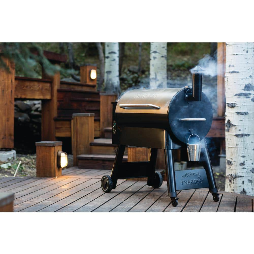 34-Inch Pellet Grill. Bronze
