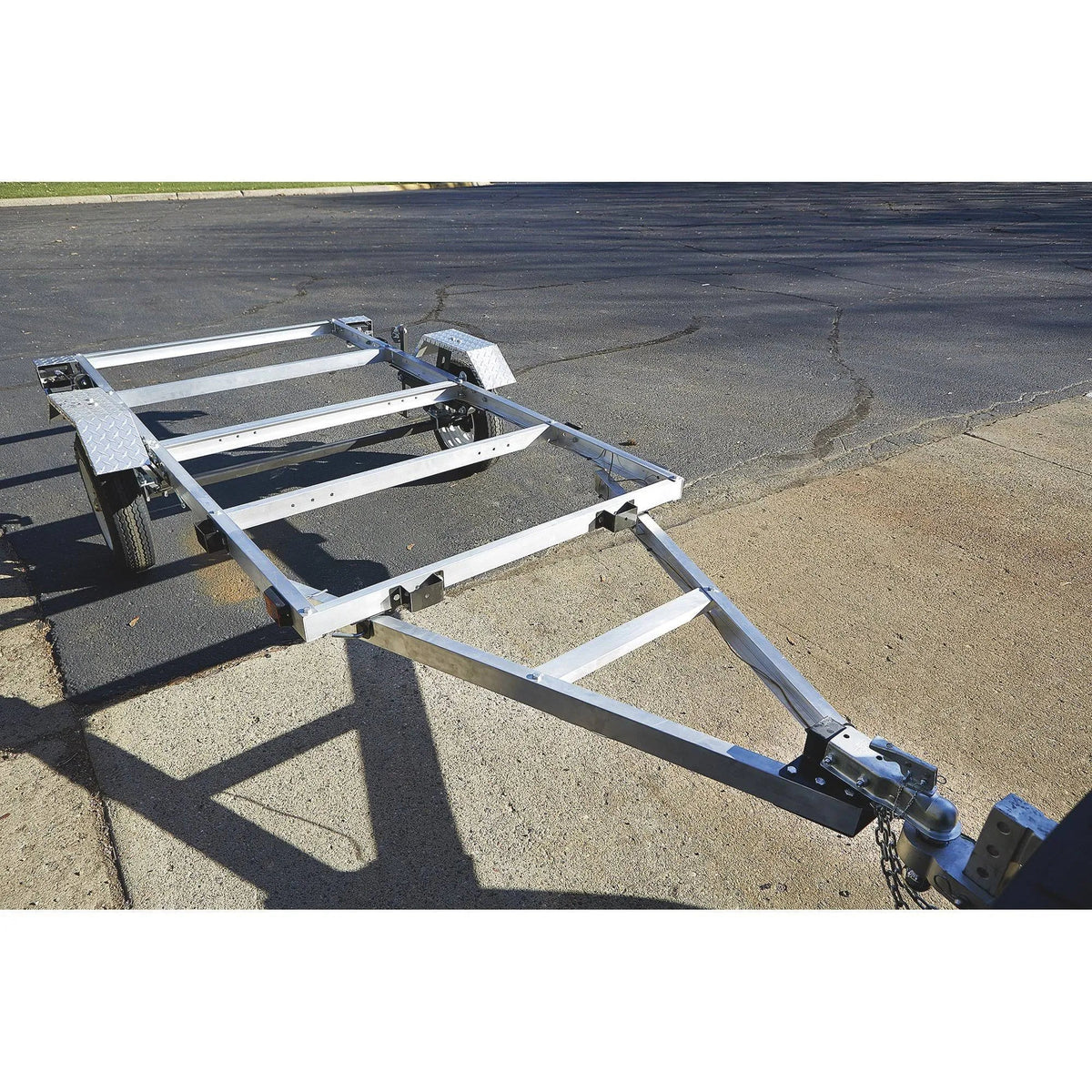 4-Ft. x 8-Ft. Folding Aluminum Utility Trailer. 1.170-Lb. Load Capacity