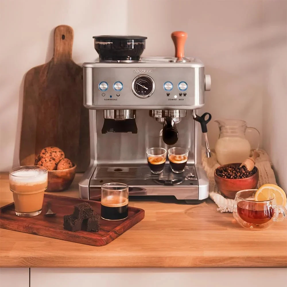 Cecotec Cafetera Express Barista Power Espresso 20 Barista. 2250W. 20 Bares. Manometro y 2 Thermoblocks. Depósito de Café en Grano. Molinillo con 20