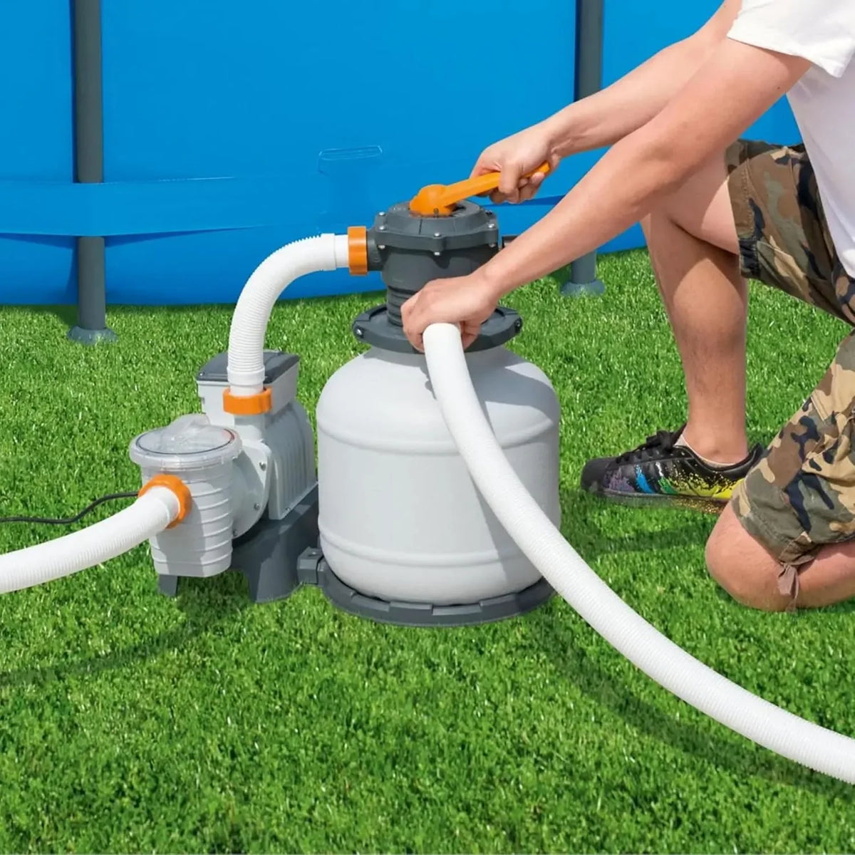 2.200 GPH Sand Filter Pump for Above Ground Pools. High Flow Swimming Pool Filtration System